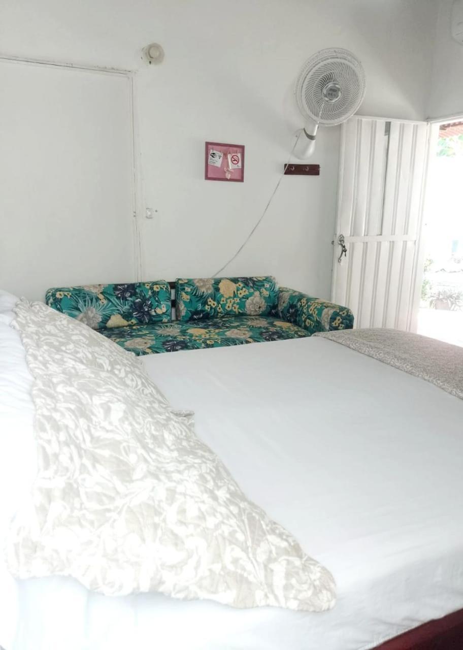 Hostal Corales Tolu Ngoại thất bức ảnh