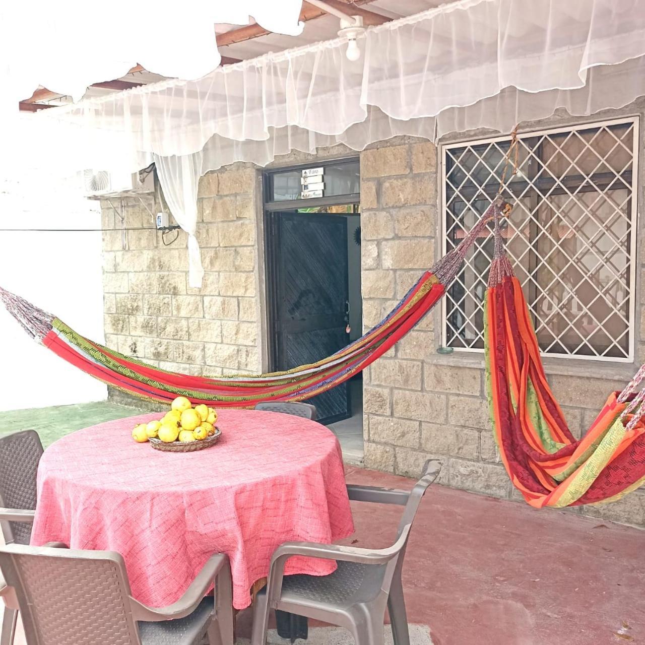 Hostal Corales Tolu Ngoại thất bức ảnh