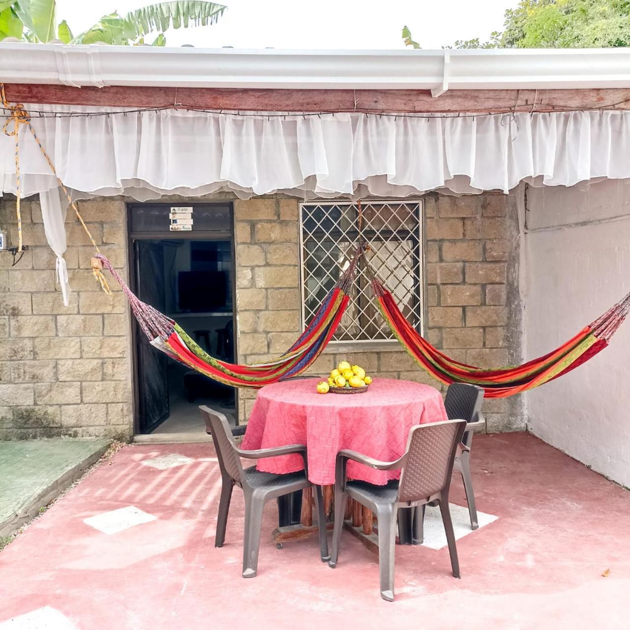 Hostal Corales Tolu Ngoại thất bức ảnh
